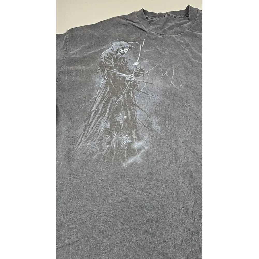 Grim Reaper Skull Skeleton T-Shirt Mens 2XL. Vintage Alstyle Cut Tag Black Fade.